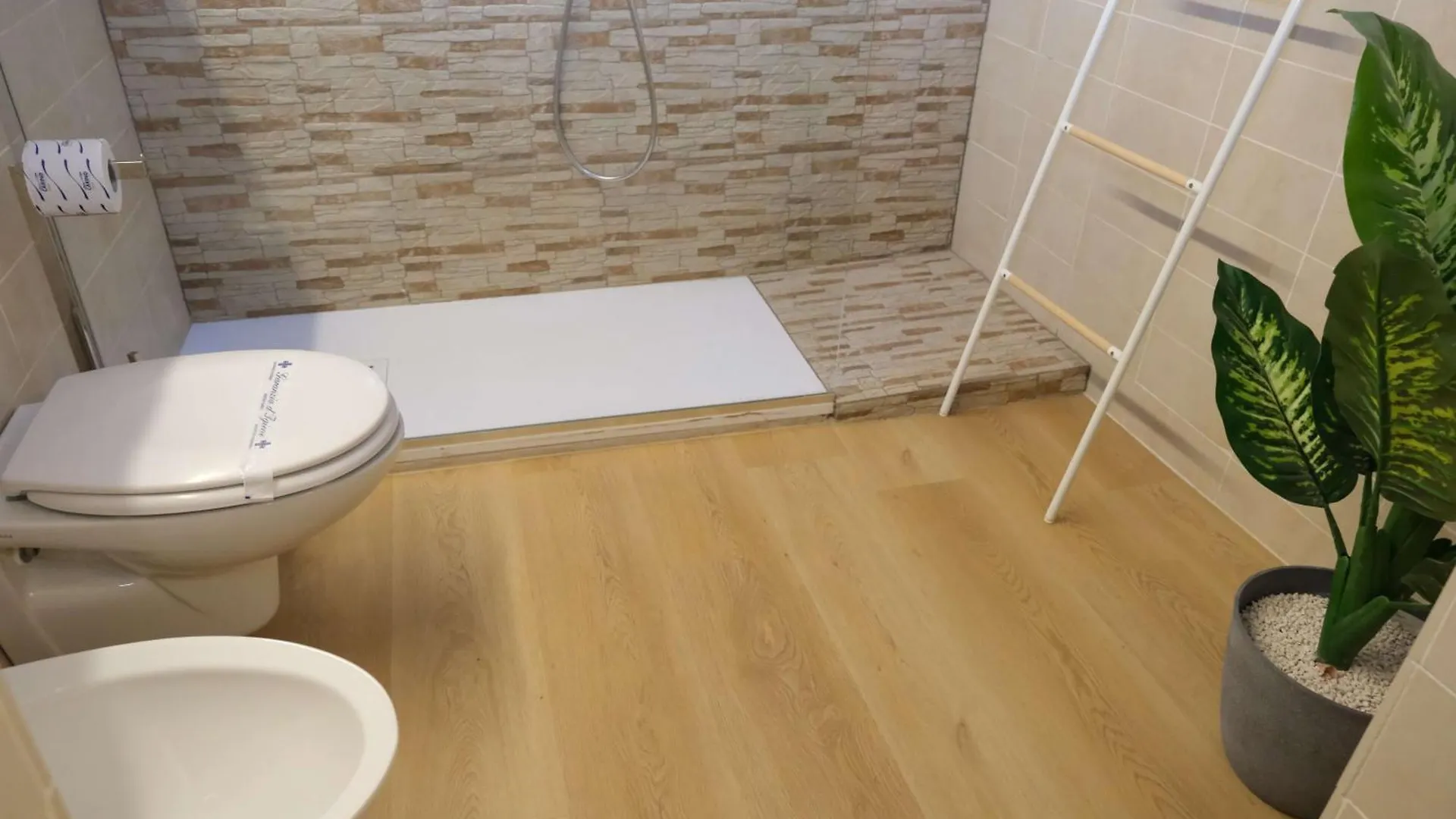 Case Vr Holiday Attico Di Lino Verona Apartment