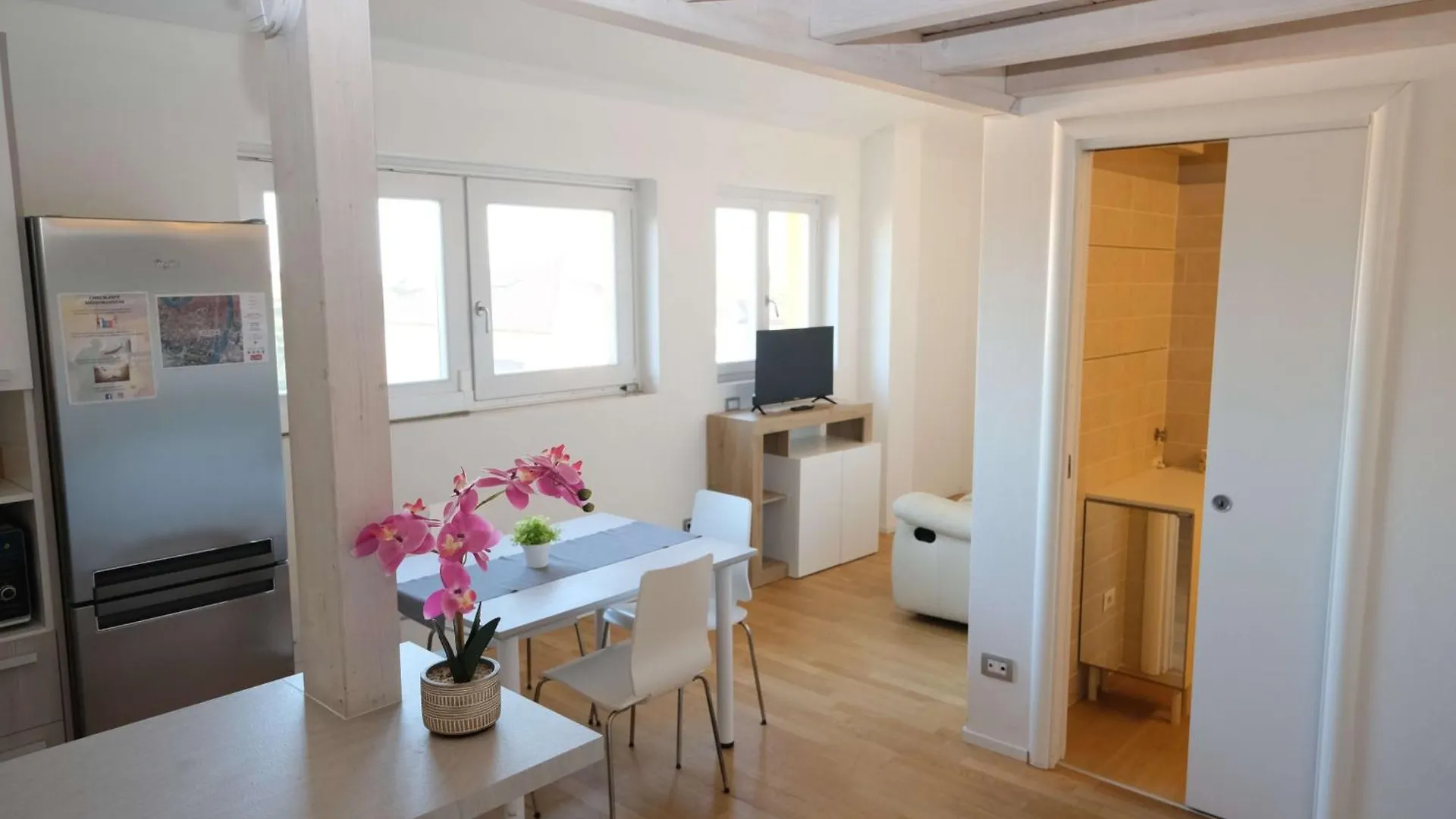Case Vr Holiday Attico Di Lino Verona Apartment